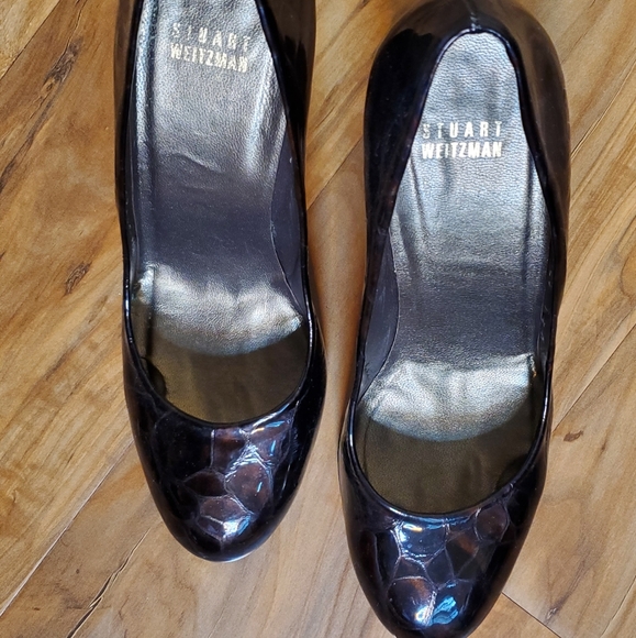 Stuart Weitzman Brown Patent Leather Pumps - Picture 11 of 11